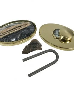 Cash Mfg Co. Inc. Survival Gear Hudson Bay Tobacco Box Fire Set