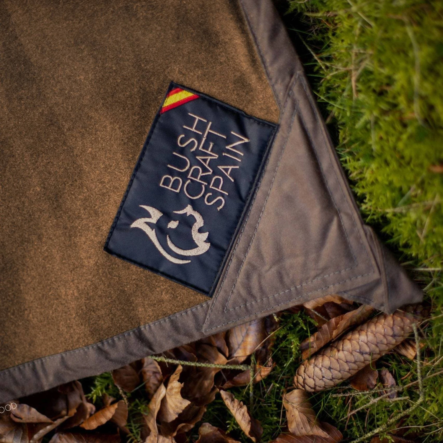 Bushcraft Spain Oilskin & Wool Ground Cloth - Brown Cover & Shelter 6 Bushcraft Spain Oilskin & Wool Ground Cloth - Brown Cover & Shelter